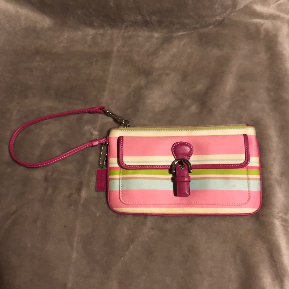 Coach Wristlet - Picture 2 of 6